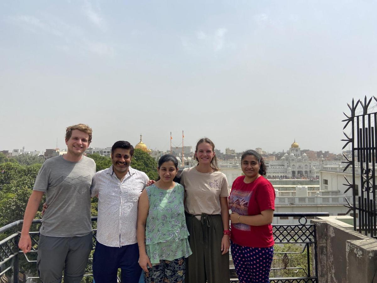 4N Homestay- Golden Temple View Amritsar Esterno foto