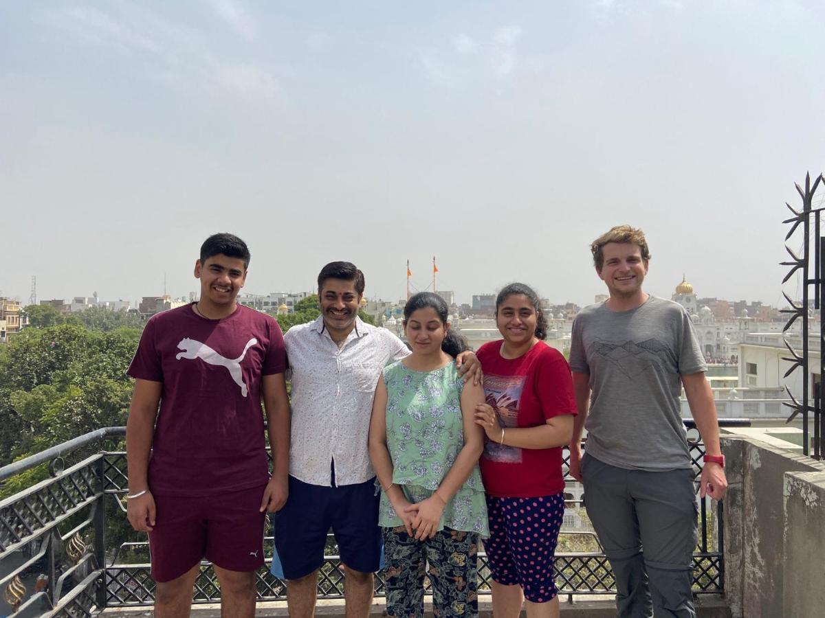 4N Homestay- Golden Temple View Amritsar Esterno foto