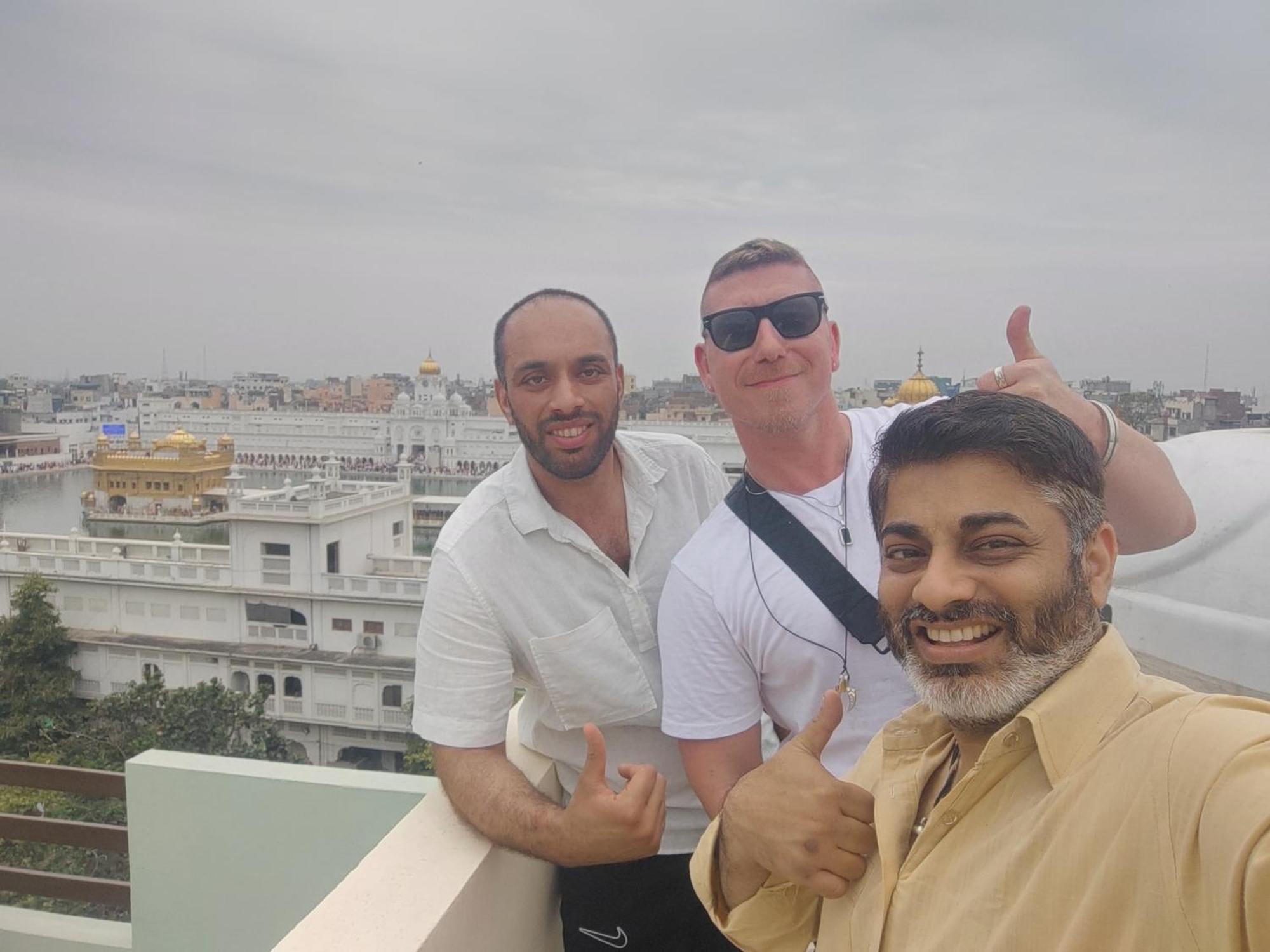 4N Homestay- Golden Temple View Amritsar Esterno foto